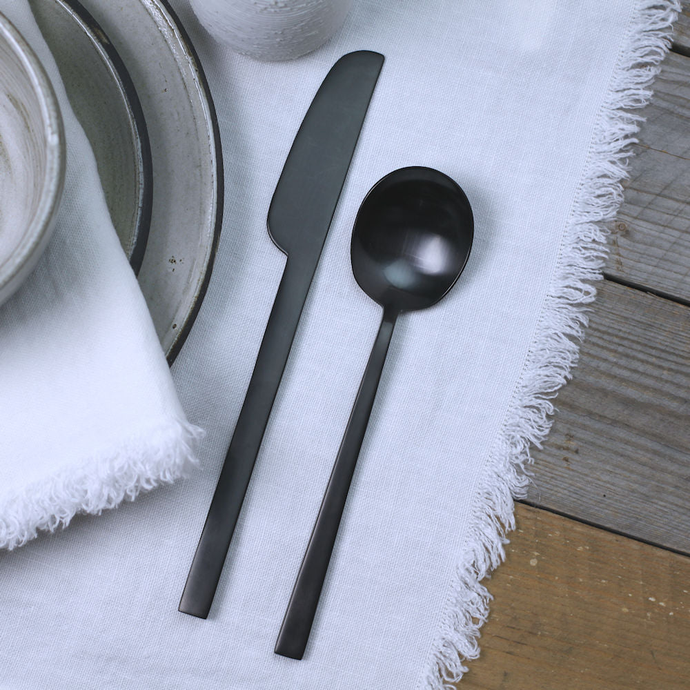 Linen Placemat - Stonewashed - White with Frayed Edges - Luxury Thick Linen