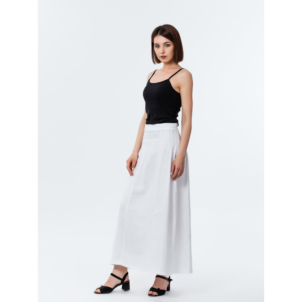 White linen shop pleated skirt